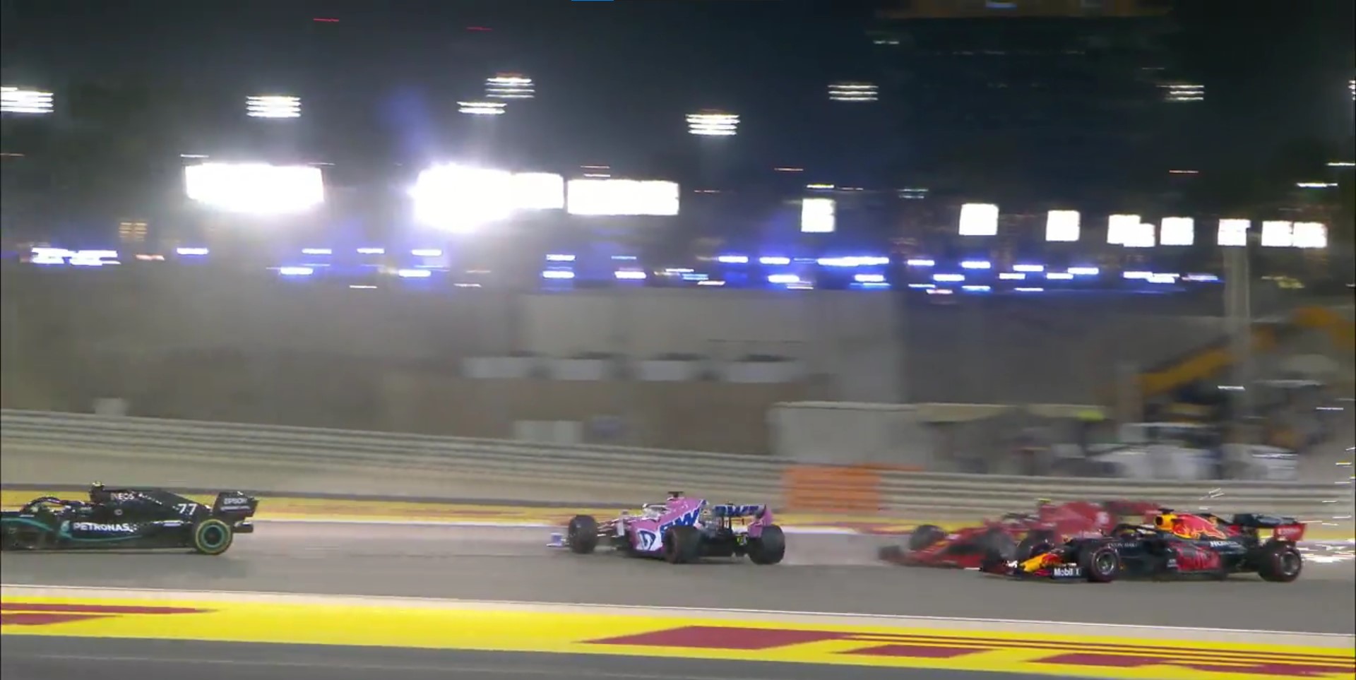 Max Verstappen sull’incidente con Leclerc in Bahrain:” Ero arrabbiato, perché non era necessario.”
