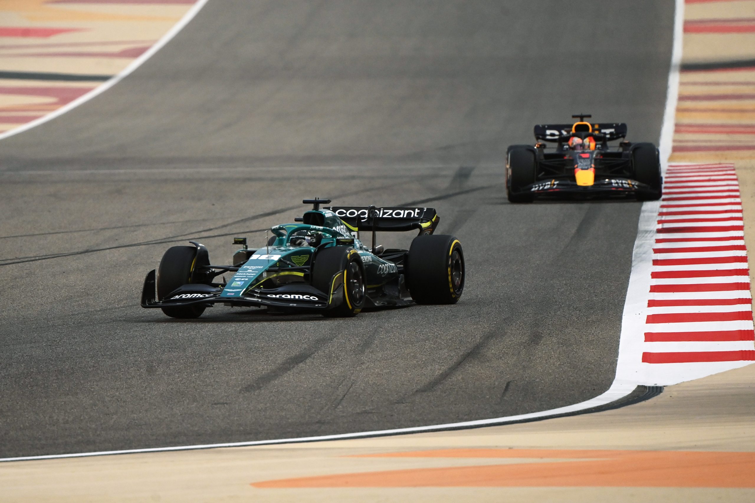 Diretta Test pre-stagionali di F1 in Bahrain (Giorno 3): Max Verstappen da WOW!