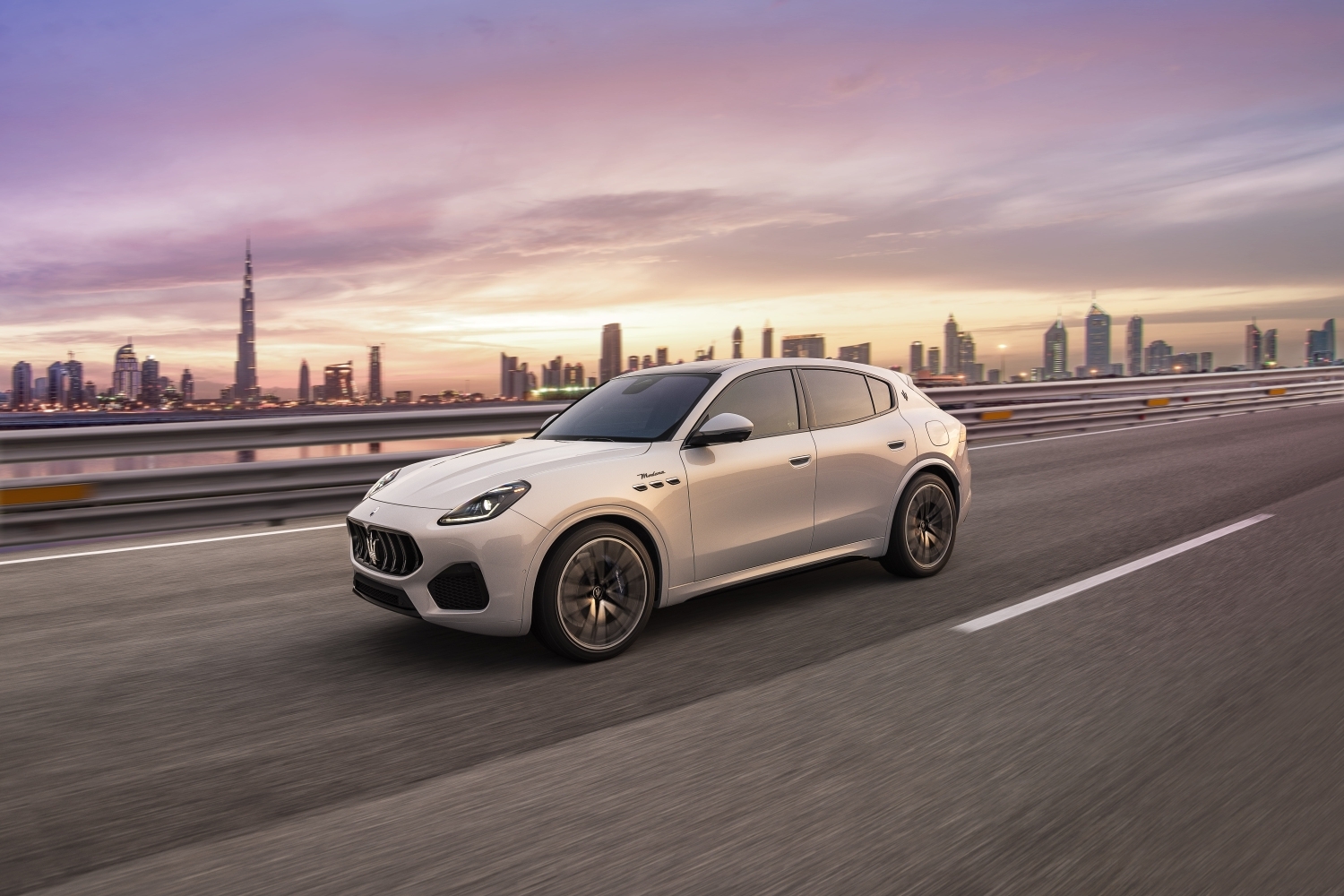 Nuova Maserati Grecale: design, interni e motore