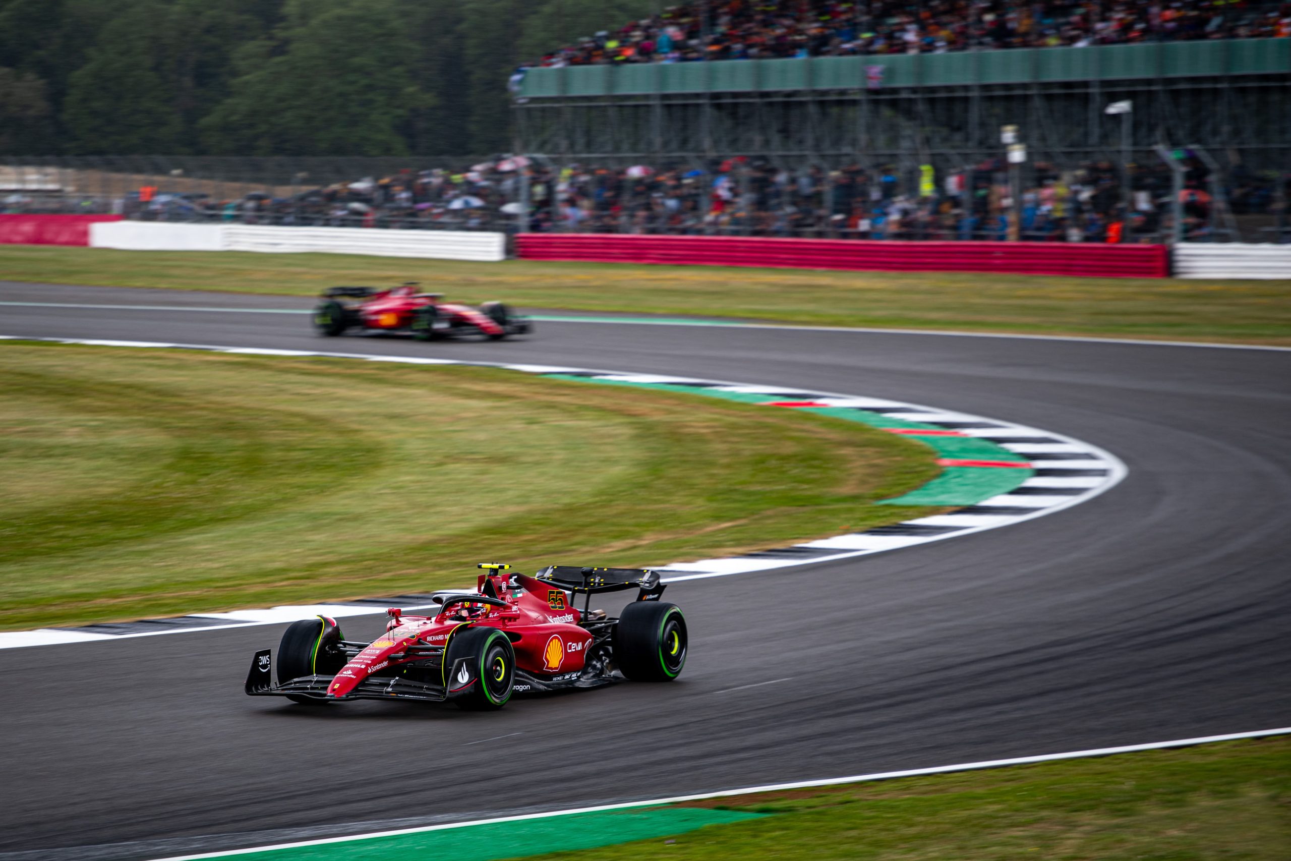Qualifica F1, Gp Silverstone 2022: Super Pole Position di Carlos Sainz, Verstappen secondo.