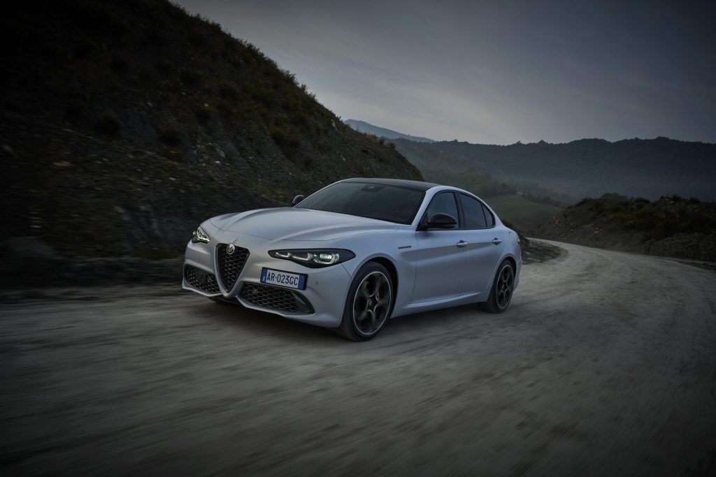 Alfa Romeo, ecco i prezzi delle nuove Giulia e Stelvio