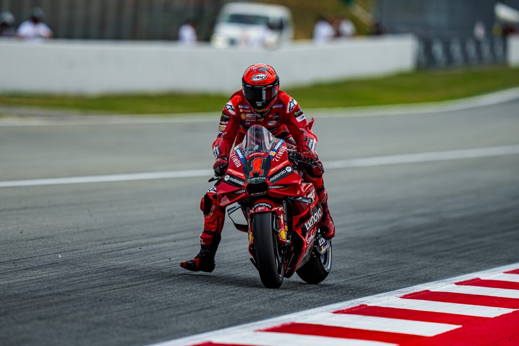 Incidente Bagnaia al Gp di Catalogna.