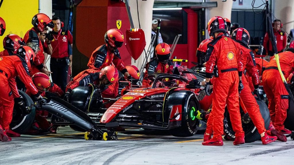 Piloti nelle FP1 di Abu Dhabi, da Dennis a Shwartman