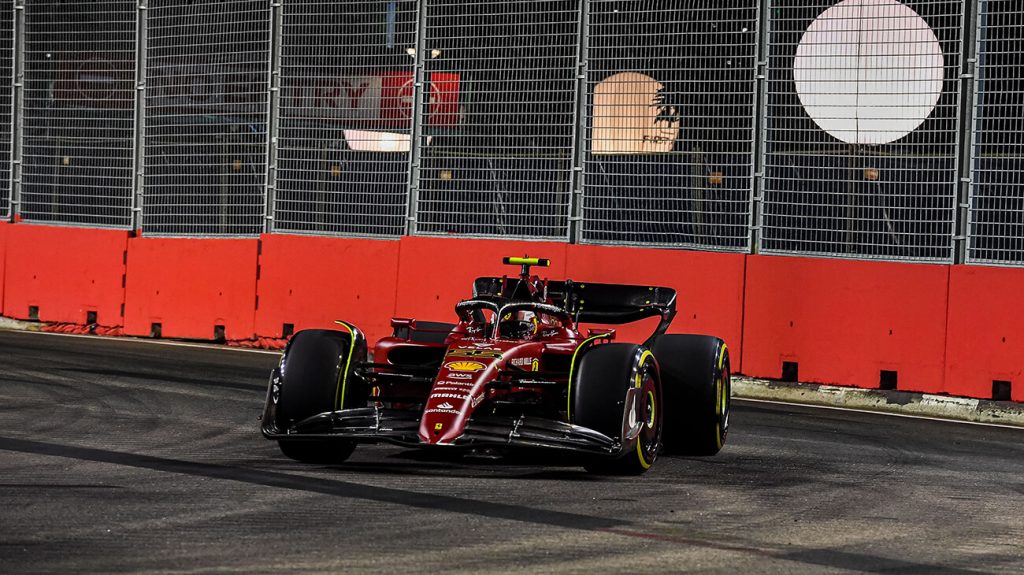 FP2, Gp Singapore 2022: Doppietta Ferrari, Verstappen solo 4°.