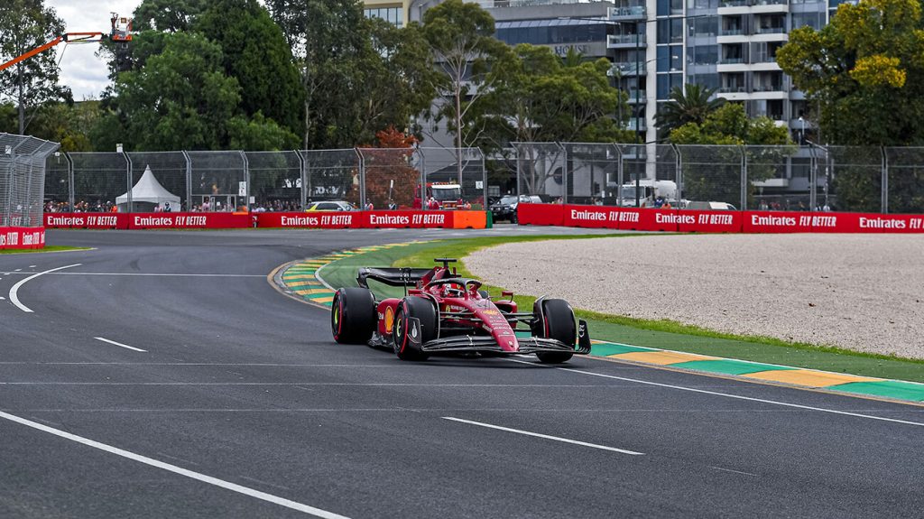 Qualifica F1, Gp Australia 2022: Super Pole Position per Charles Leclerc, secondo Verstappen. Disastro Sainz.
