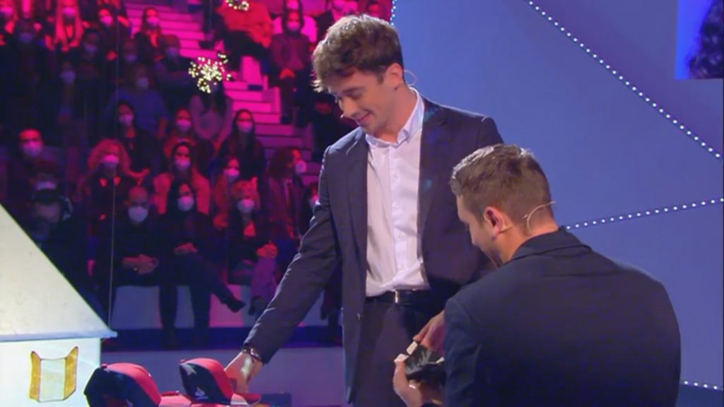 Leclerc a C’è posta per te, pilota Ferrari ospite del programma