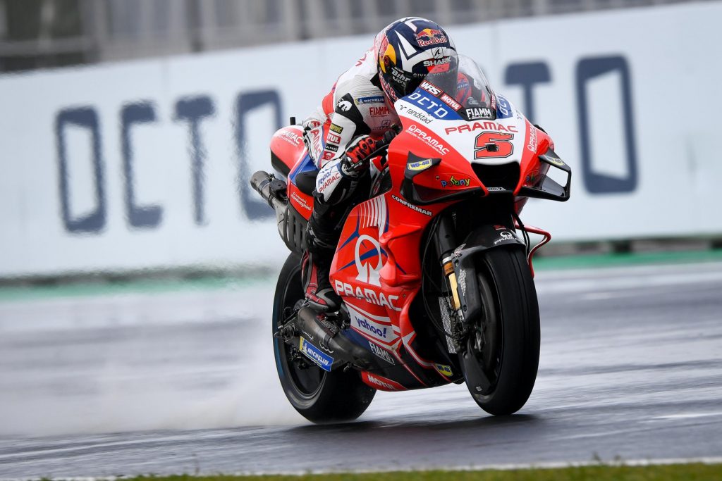 FP2, Gp San Marino: Zarco domina con la pioggia. Viñales mantiene il miglior tempo.