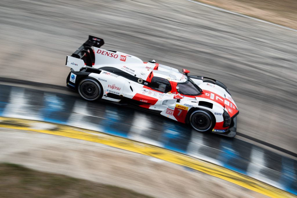 Prologo Sebring 2023: Toyota domina, Ferrari ad un secondo.