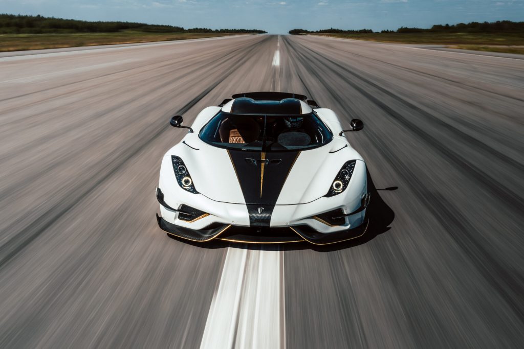 Record Koenigsegg Regera, 0-400-0 km/h in meno di 30 secondi.