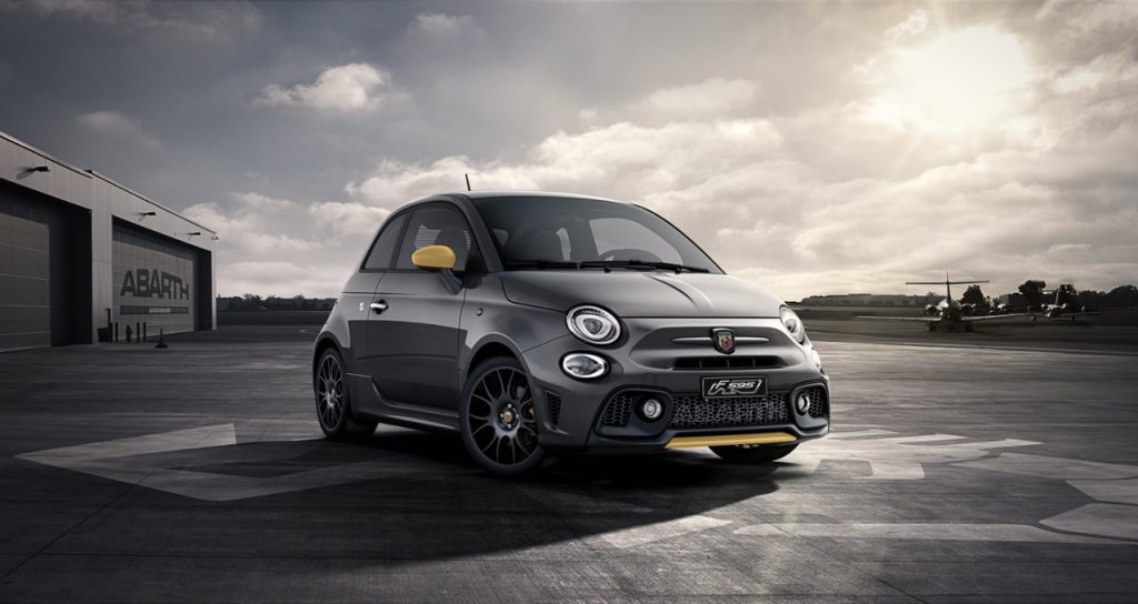 Abarth F595: ora la versione speciale si vende solo online.