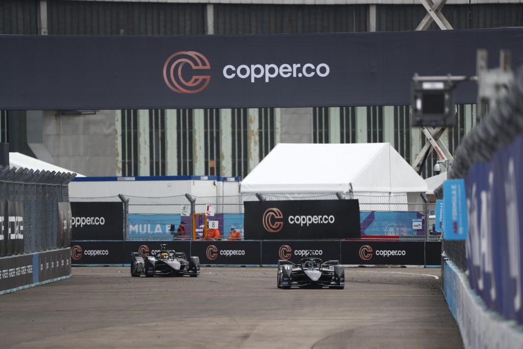 Gara (Round 7) Formula E, E-Prix di Berlino 2022: Mortara 1° con una strategia fantastica, 2° Vergne.