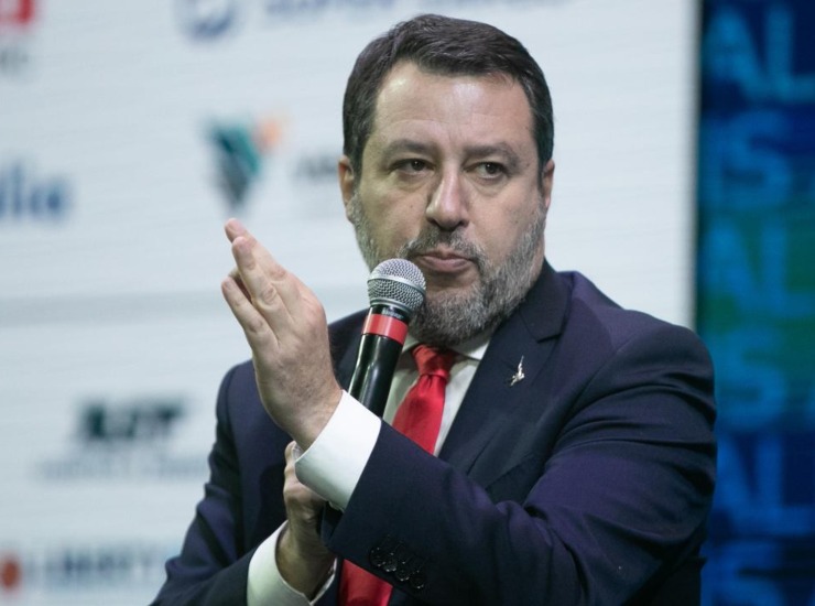 Il ministro dei trasporti Matteo Salvini - fonte Ansa Foto - automotore.it