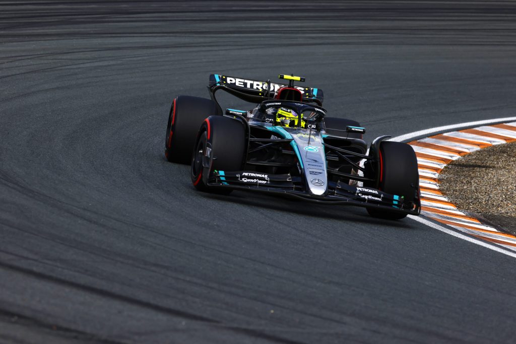 FP2 Monza 2024: Lewis Hamilton primo, Sainz è 3°. – Automotore.it