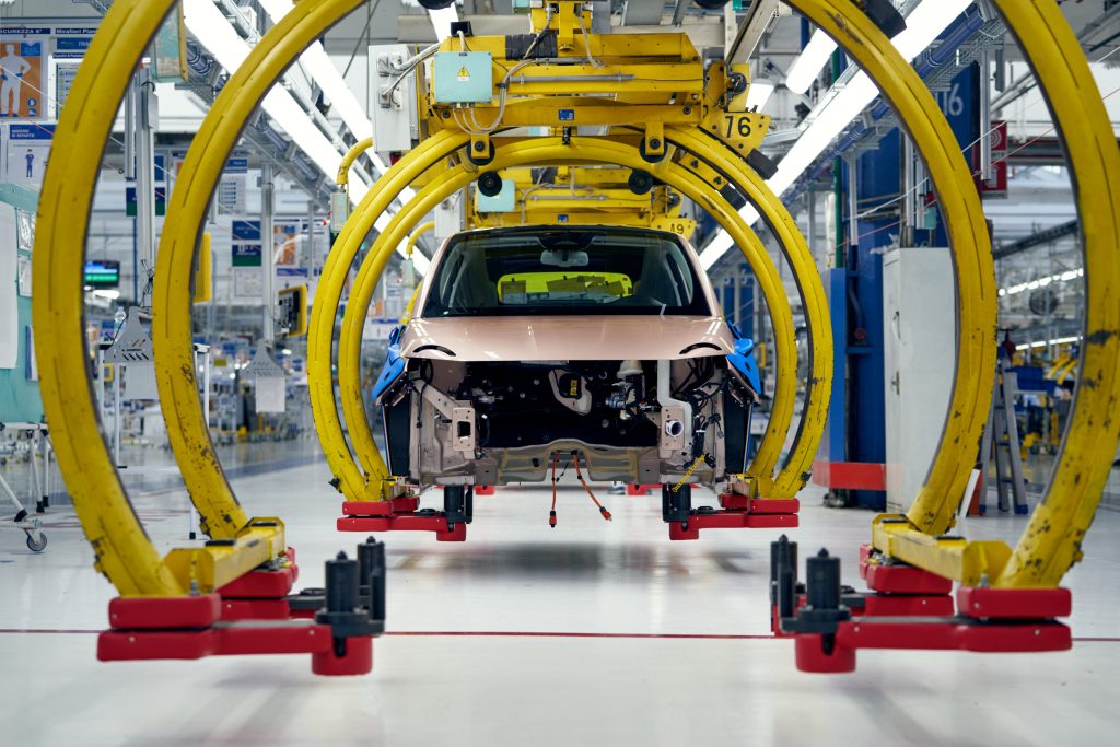 Bonus dipendenti Stellantis, premio di 1879 euro