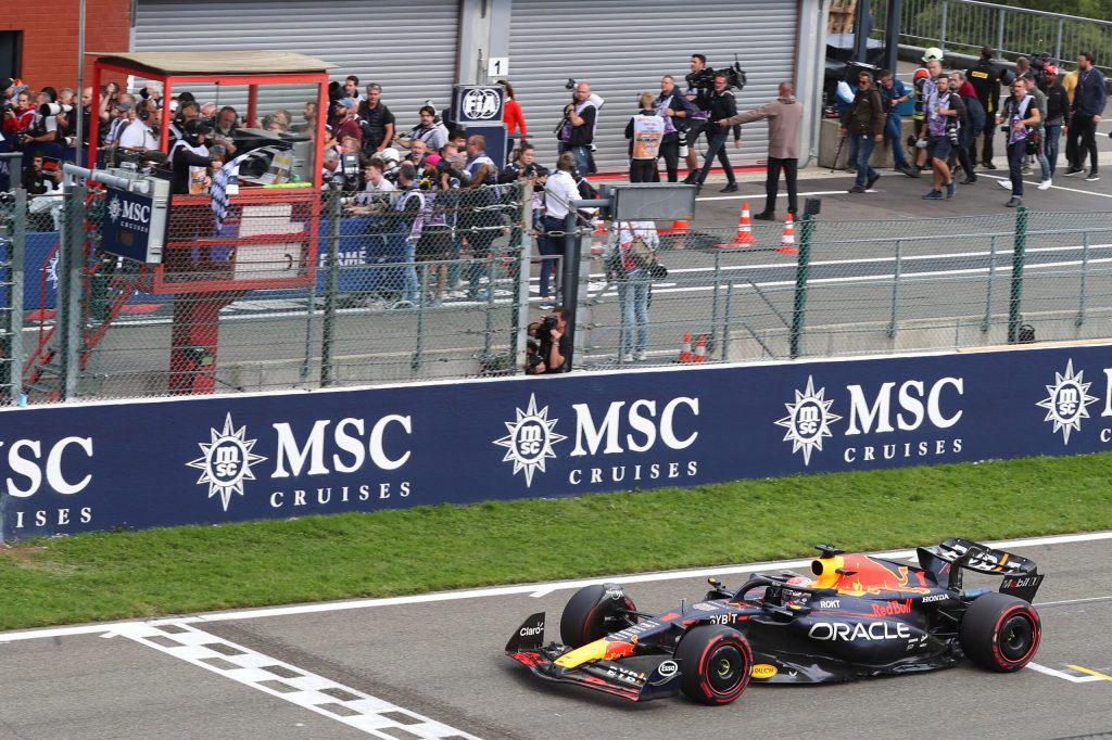 Helmut Marko su Verstappen: “In Pole anche con una Haas”.