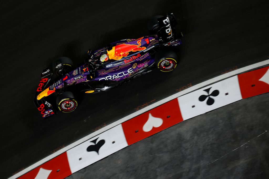 Gara Gp Las Vegas 2023: Verstappen vince, Leclerc secondo all’ultimo giro.