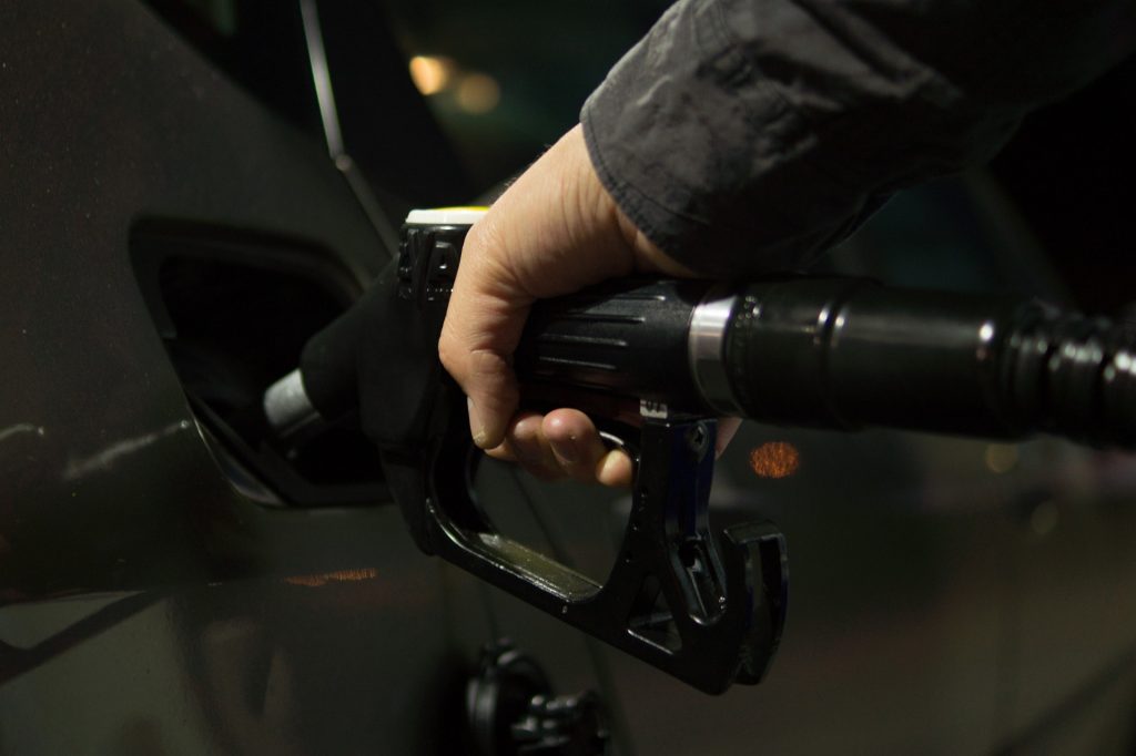 Benzina in aumento dal 1° gennaio 2023