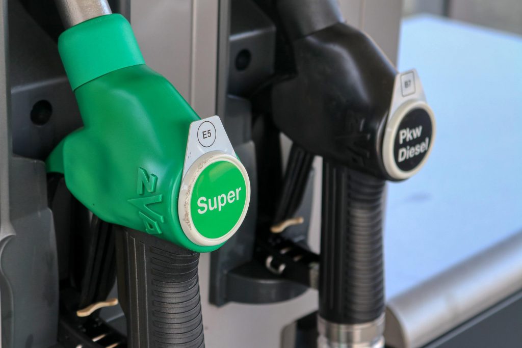 Auto a benzina più vendute nel mese di Settembre 2022.