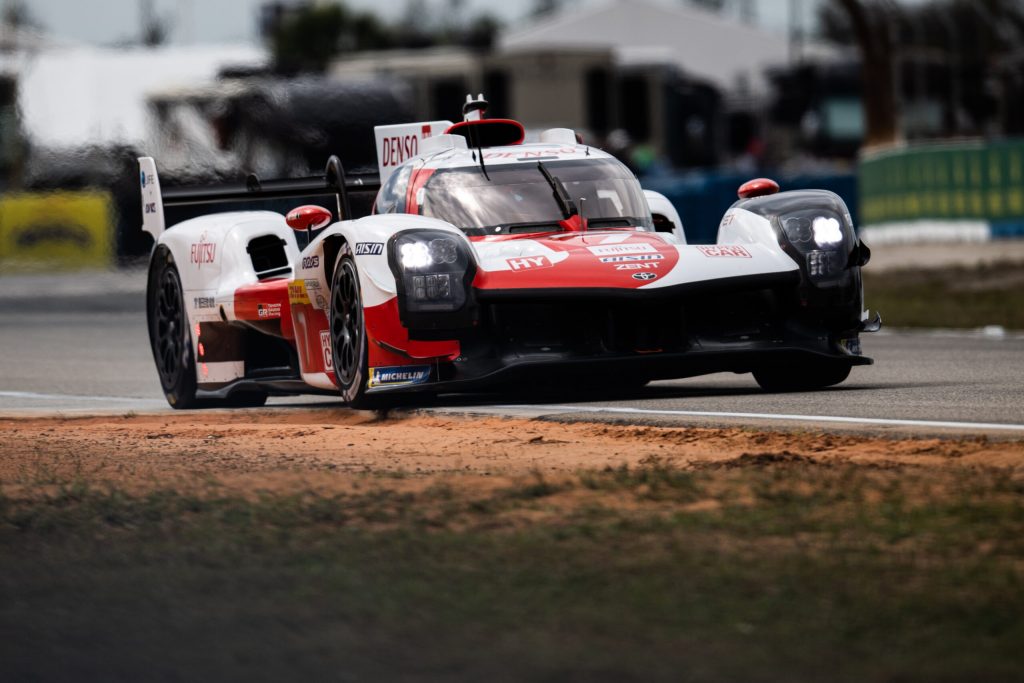 Risultati 1000 Miglia di Sebring: Doppietta Toyota, primo podio per Ferrari.