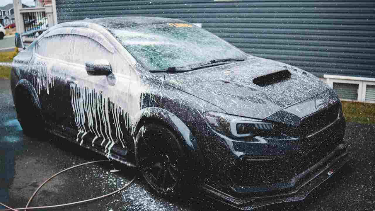 lavaggio- automotore