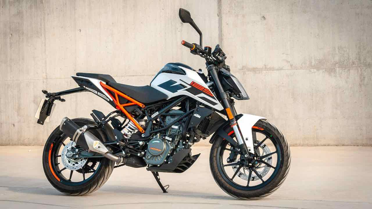 moto - motocross - sportiva - pexels- automotore