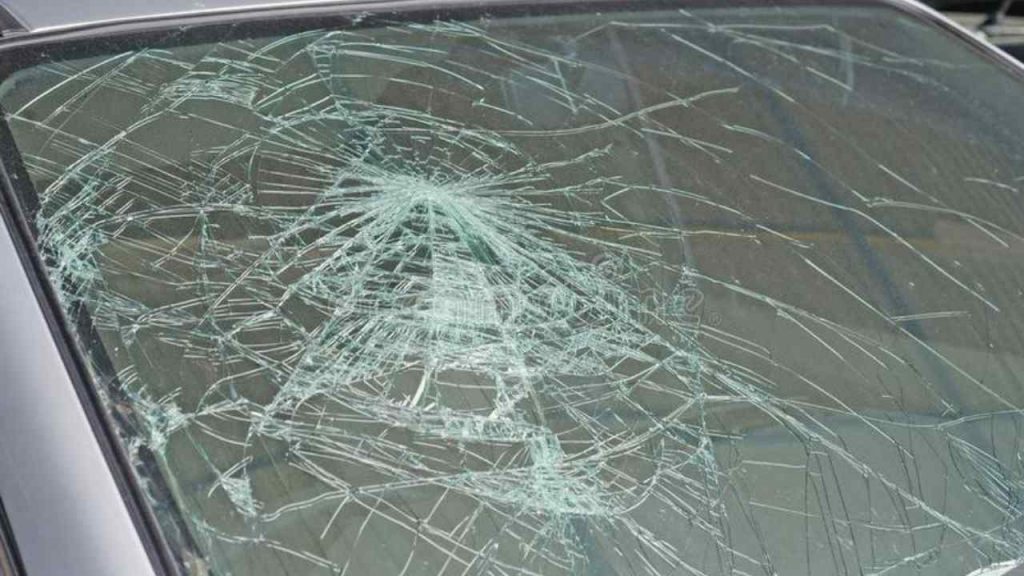 parabrezza-auto-rotto - automotore
