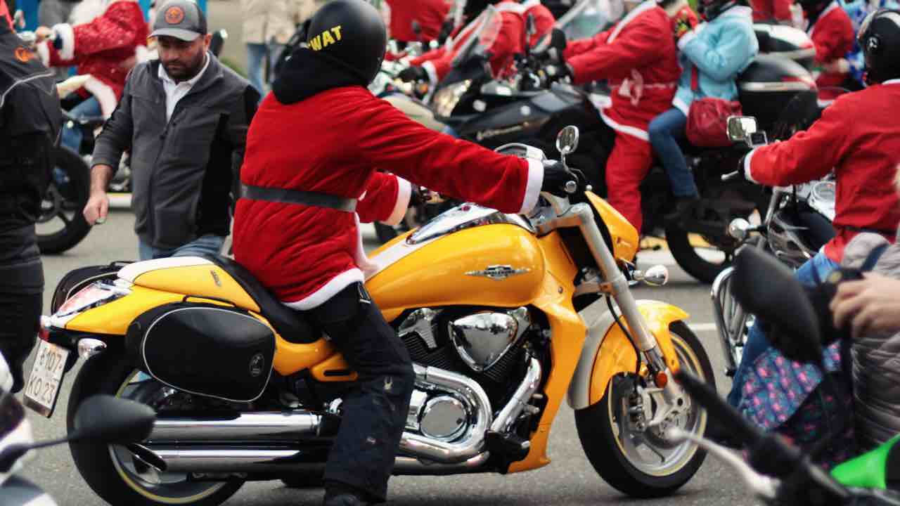 raduno moto gruppo - pexels- automotore