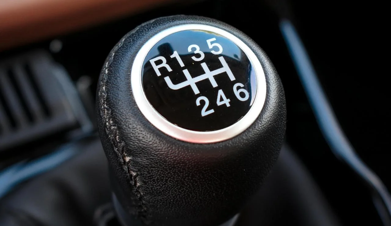 Leva-del-cambio-foto-pexels- automotore