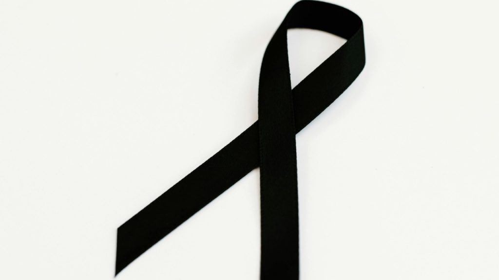 lutto - pexels-tara- automotore